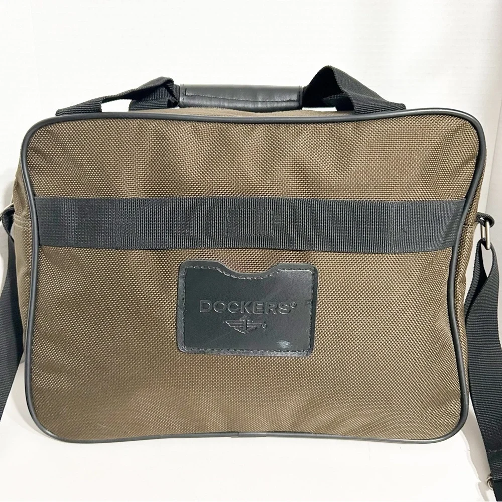 Dockers Double Compartment Carryon Travel Suitcase Bag Adjustable Shoulder Strap
